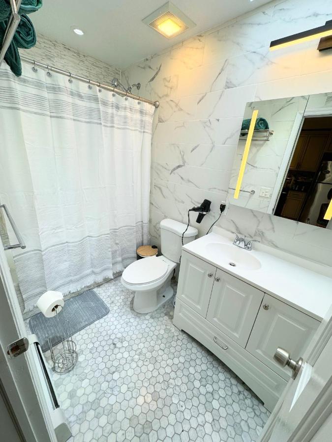 The Waltham Private Room & Bathroom John F Kennedy Jfk Lga Airport Manhattan Penn Station Bullet-Train 15 Min Нью-Йорк Екстер'єр фото