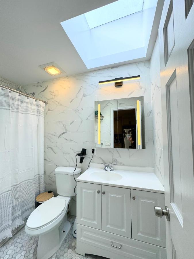 The Waltham Private Room & Bathroom John F Kennedy Jfk Lga Airport Manhattan Penn Station Bullet-Train 15 Min Нью-Йорк Екстер'єр фото